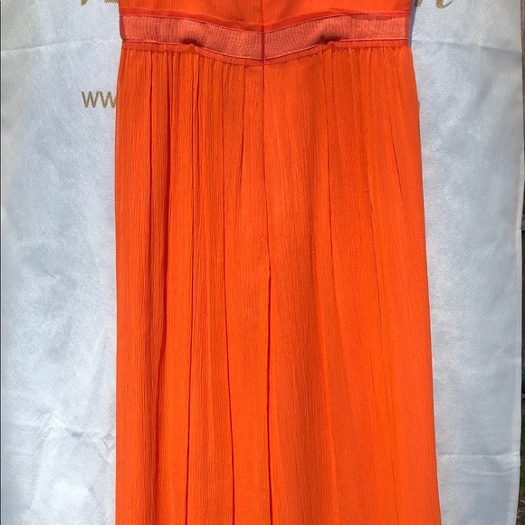 Party/prom BCBG runway strapless dress size 0. - Picture 3 of 8